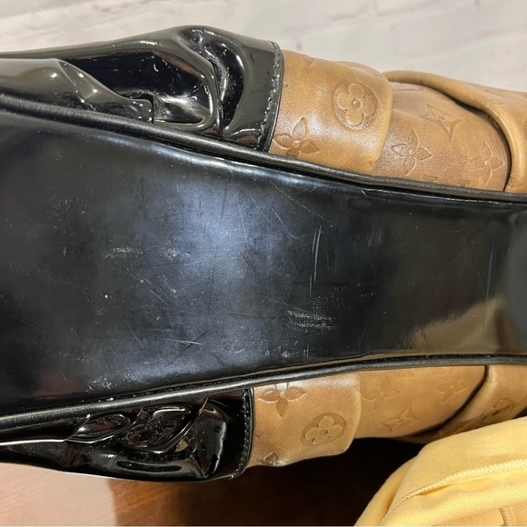 LOUIS VUITTON Limited Edition Taupe Monogram Embossed Leather Polly Bag EUC - Picture 14 of 17